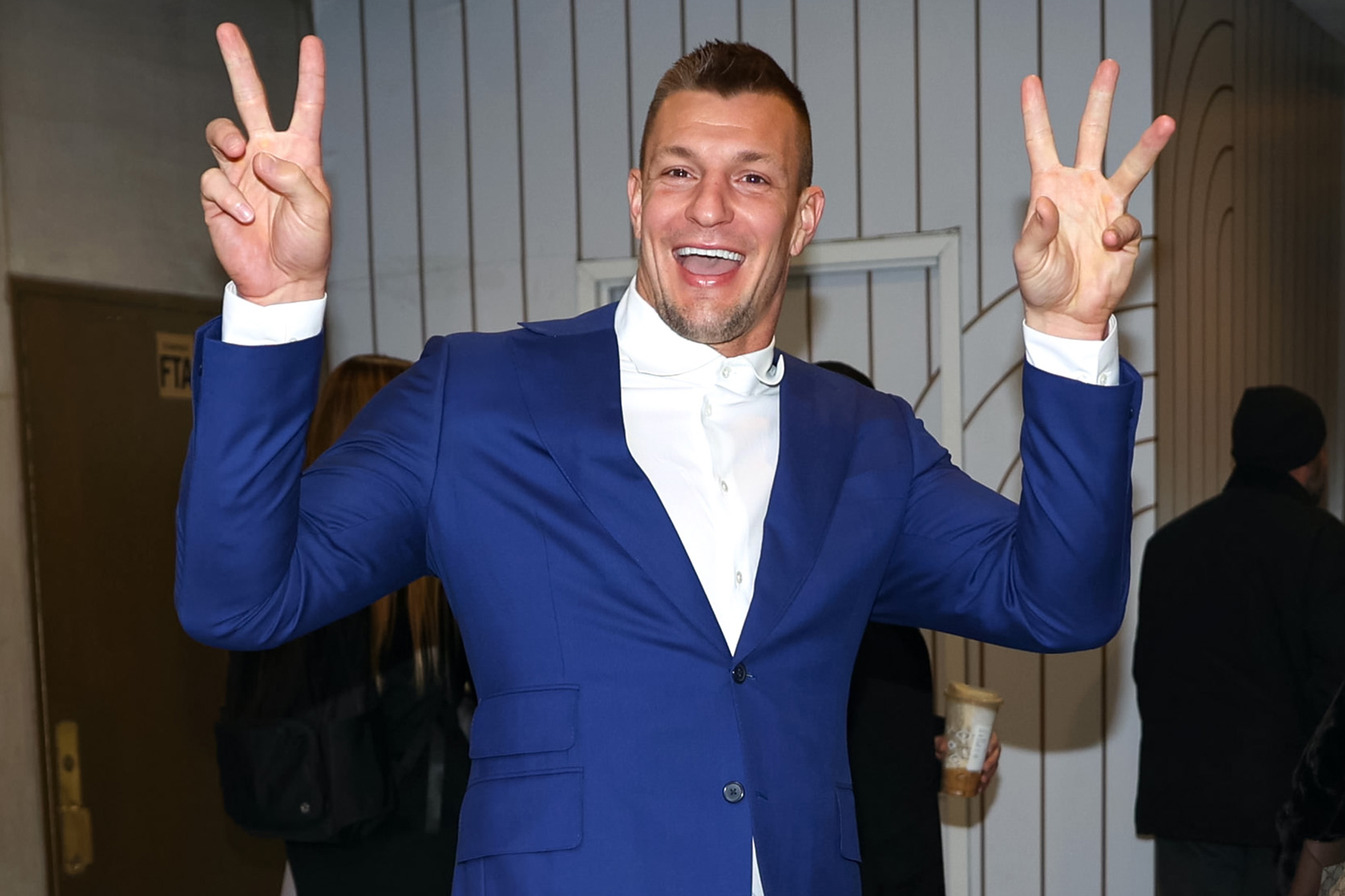 Rob Gronkowski makes an animated arrival and extra star snaps