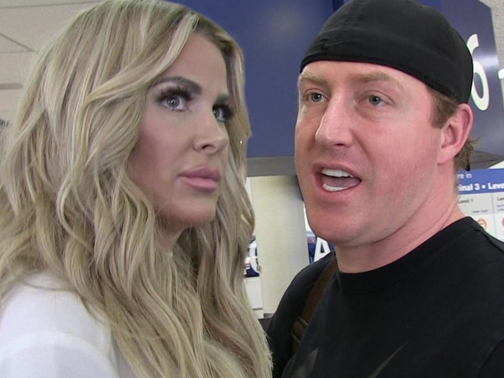 Kim Zolciak and Kroy Biermann Nonetheless Bickering Amid Ongoing Divorce