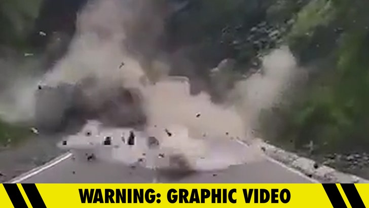 Boulders Crush Vehicles in Horrific Peruvian Rockslide Caught on Digicam