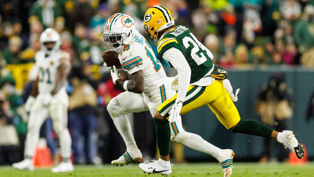 Who Won NFL’s Thanksgiving Game: Miami Dolphins vs. Green Bay Packers Score