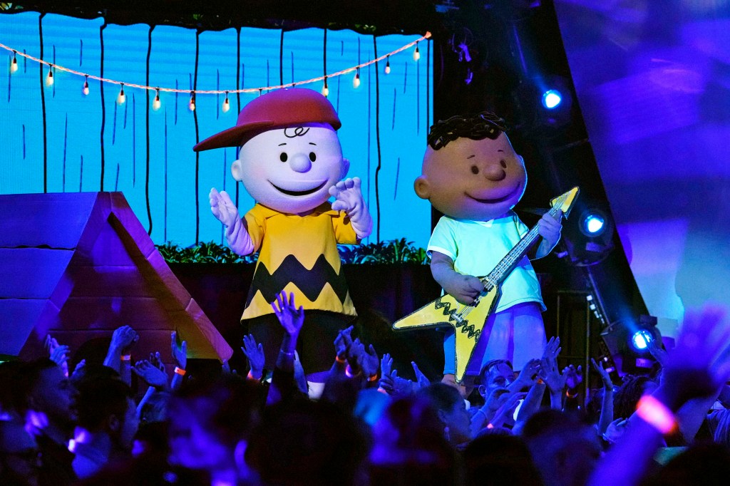 ‘The Masked Singer’ Panelists Preview ‘Peanuts’ Thanksgiving Episode