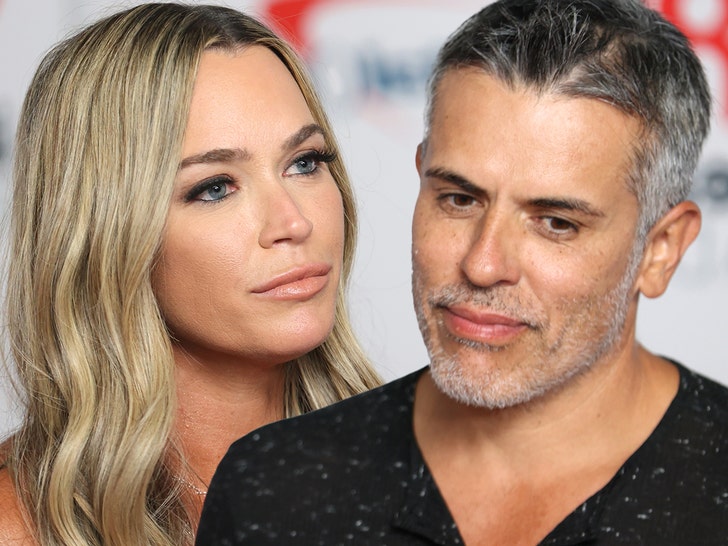 Teddi Mellencamp and Ex-Husband Will not Rejoice Thanksgiving Collectively