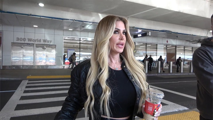 Kim Zolciak Rips Kroy Biermann, Says He is Too Controlling