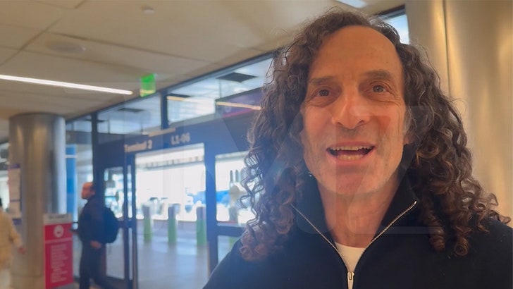 Kenny G Encourages Folks to Take heed to His Christmas Track for Holidays