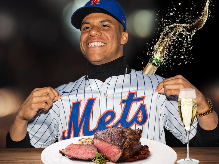 Juan Soto Celebrates Mets Signing With Steak, Champagne