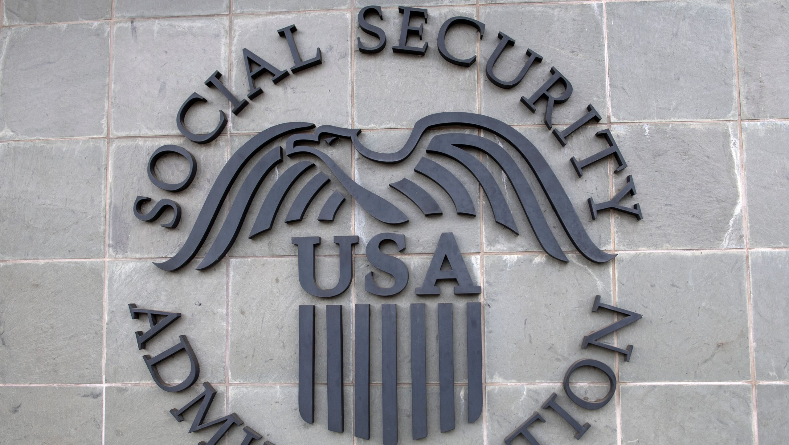 Social Security Retirement 2025: Age, Benefits & More Details