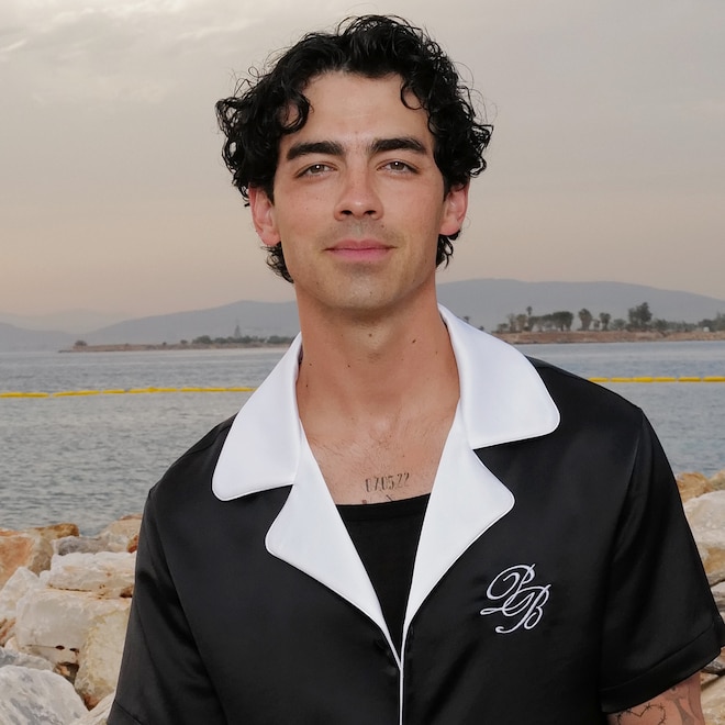 Joe Jonas’ Upper Thigh Tattoo Will Have You Saying “Aye Aye Captain”