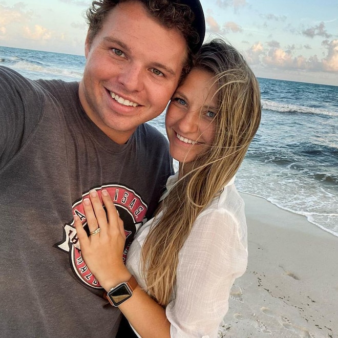 Jeremiah Duggar’s Wife Hannah Is Pregnant, Expecting Baby No. 3