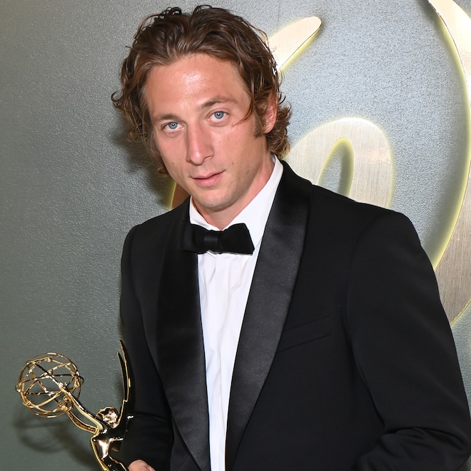 2025 Golden Globes: Why Jeremy Allen White Missed Ceremony Despite Win