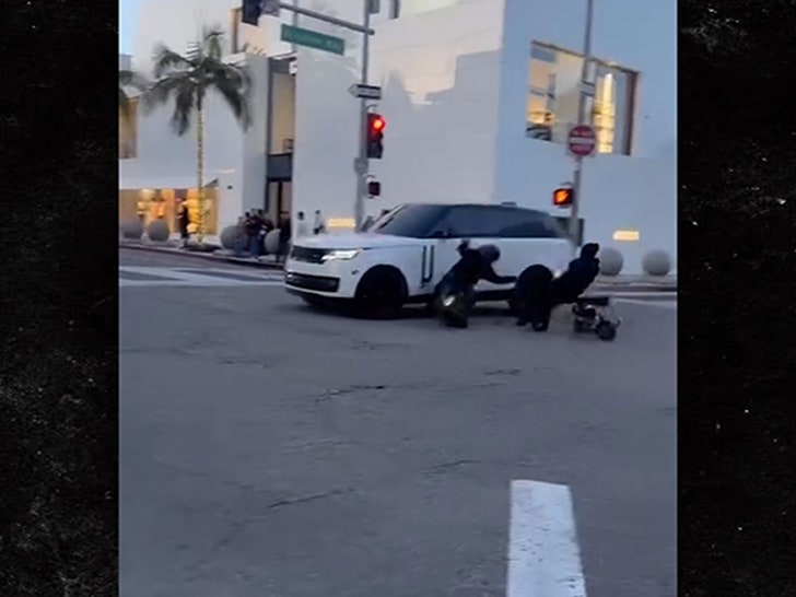 Rodeo Drive T-Bone Crash, Mini-Bikes Smash into Vary Rover