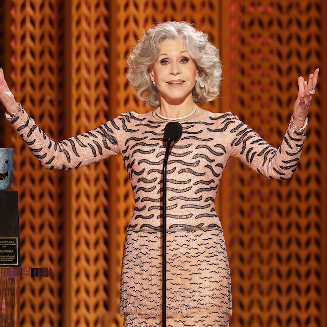 SAG Awards 2025: Jane Fonda Has Iconic Reaction to Audio Malfunction